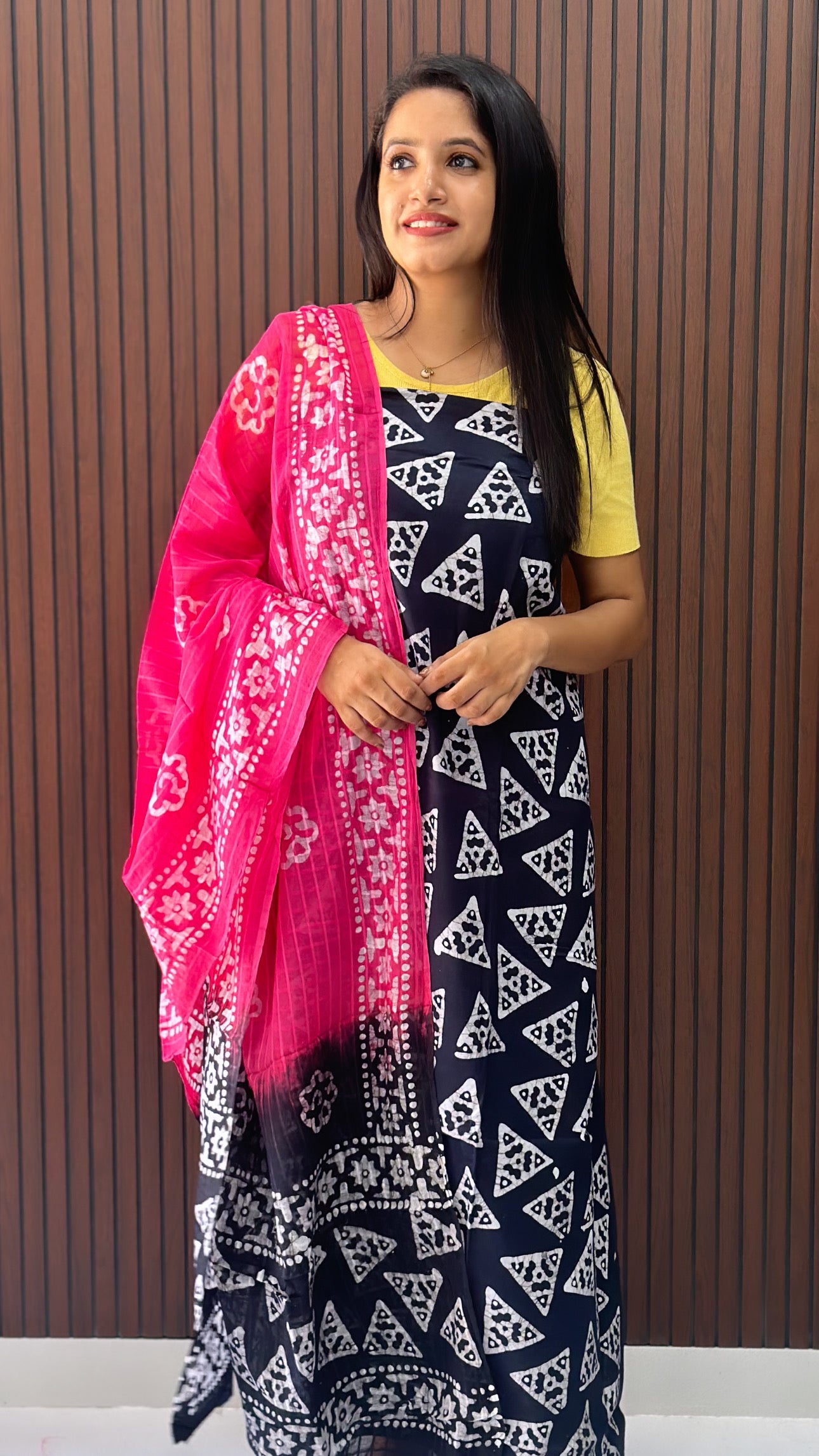 mehroon Unstiched Cotton Suite Set