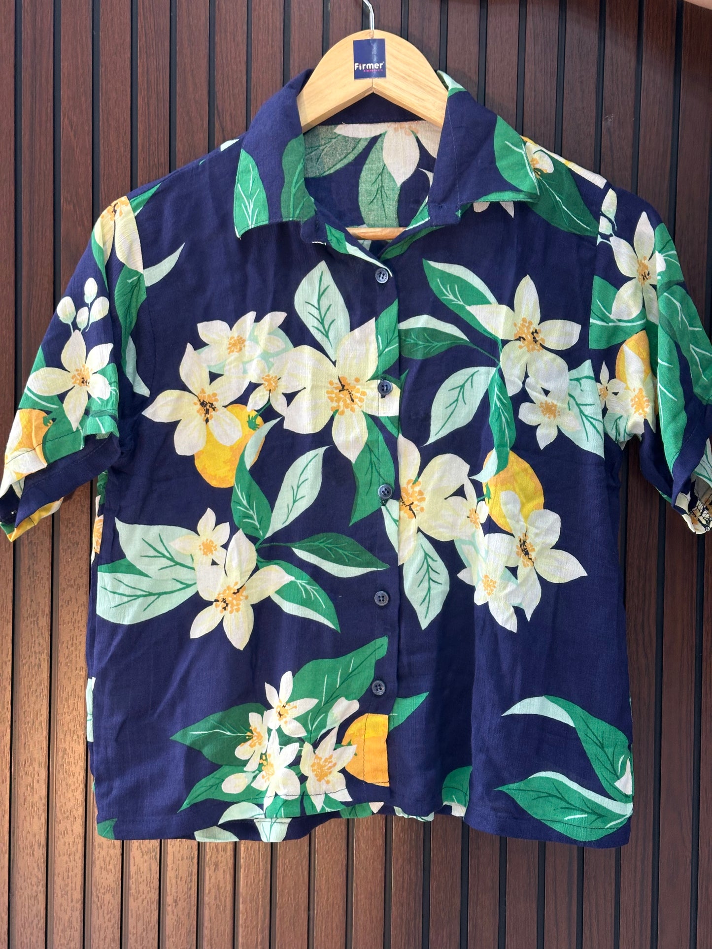 Noah Crop Shirt