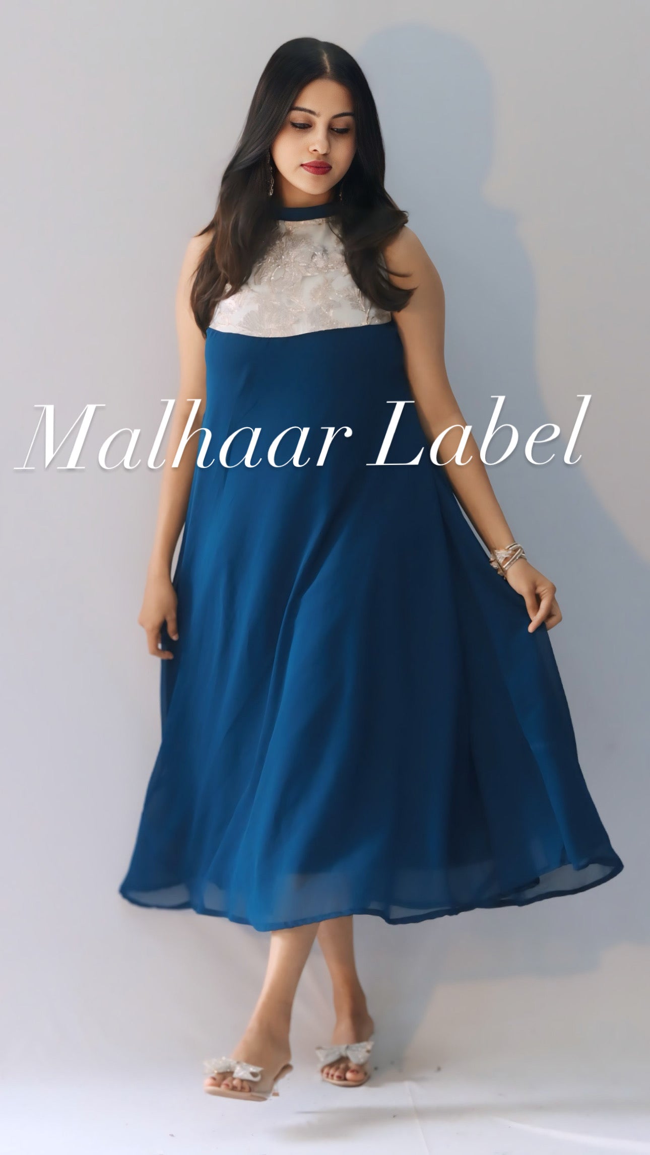 Evlyn  Embellished kurti-Sleeves available