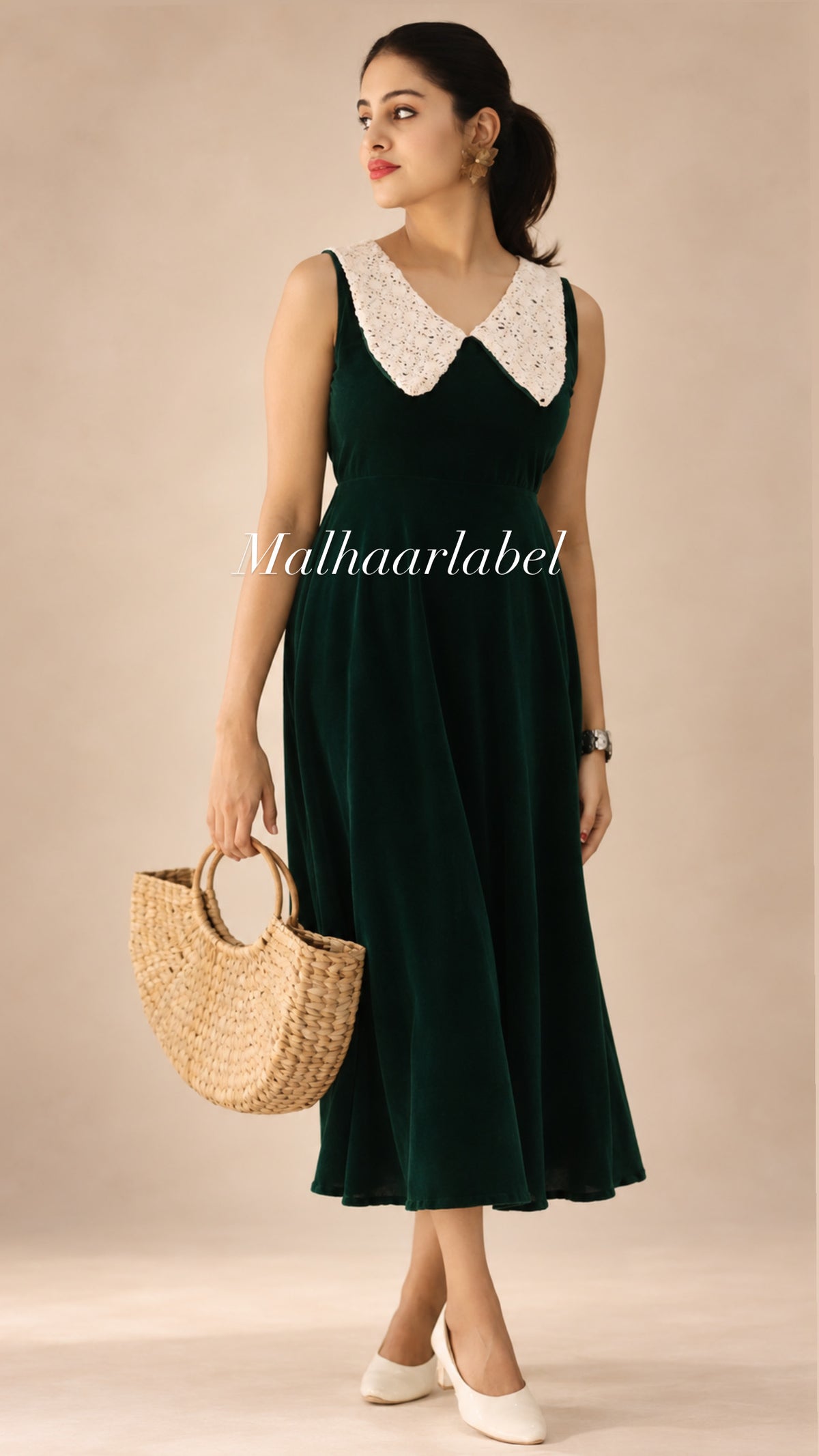Ivy velvet dress:christmas collection 2026