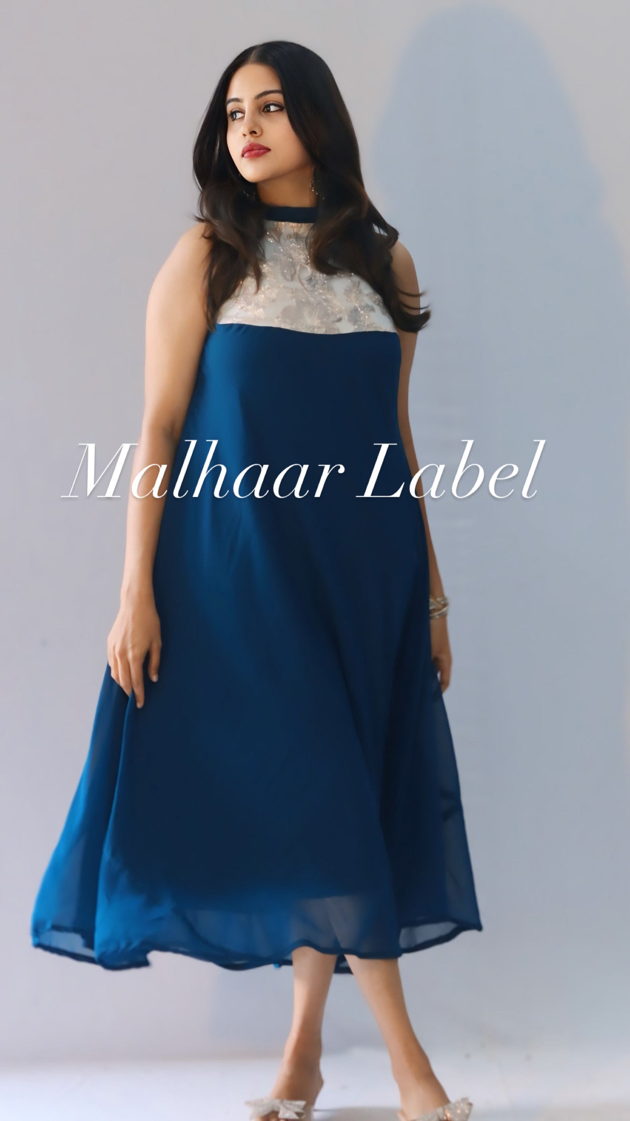 Evlyn  Embellished kurti-Sleeves available