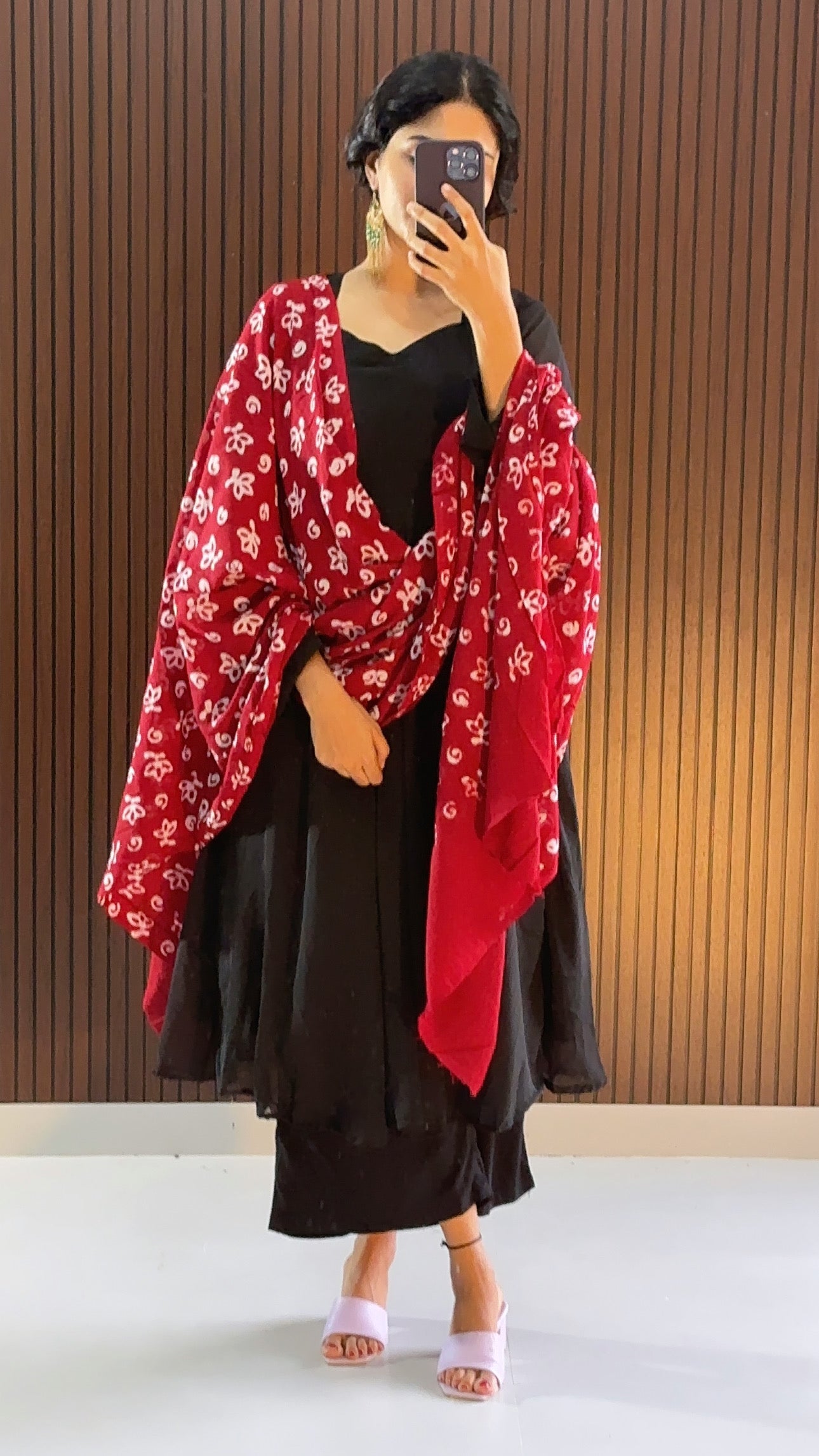 Meghna   Anarkali Salwar Batik Dupatta set
