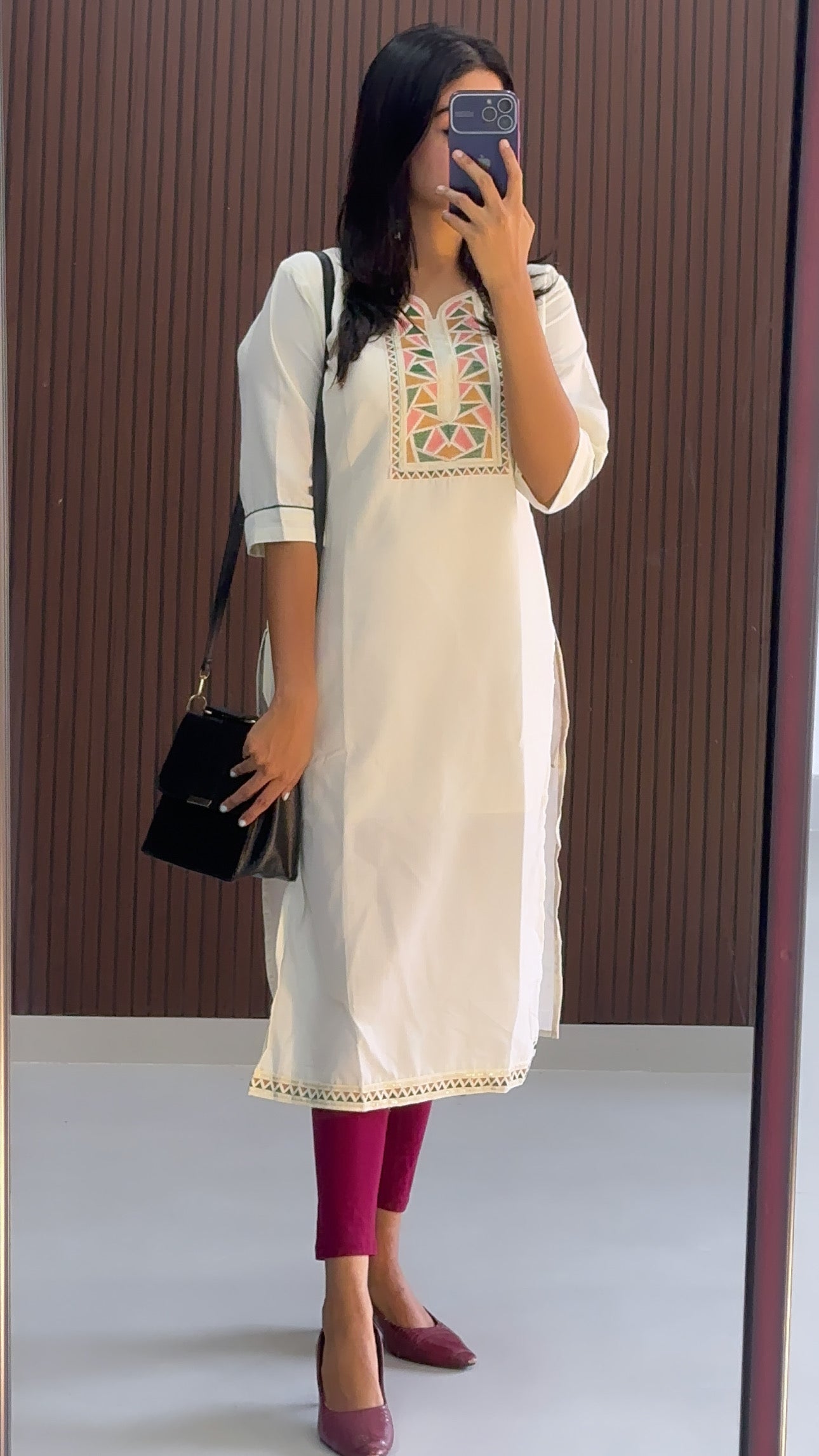 White Oversized short kurta with side slits paired with cigarette pant –  akiso.store