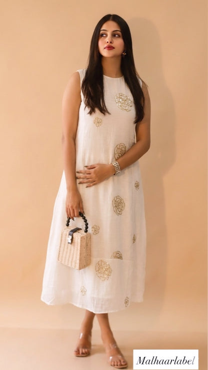 Aerio premium handwork Dress:READY TO SHIP