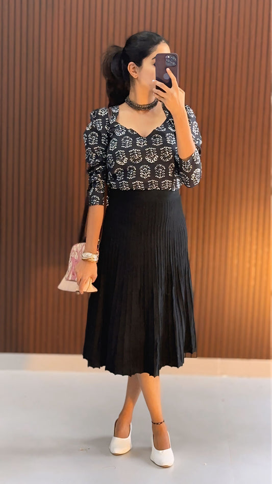Fenno   Knitted skirt and Top