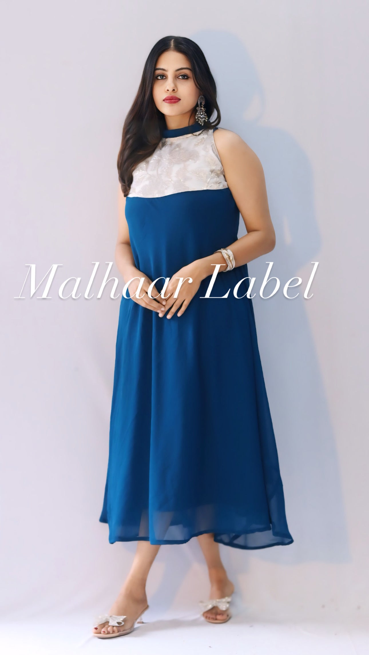 Evlyn  Embellished kurti-Sleeves available