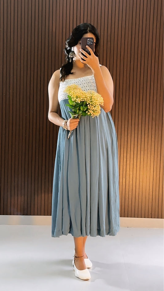 Ave  Casual  Dress