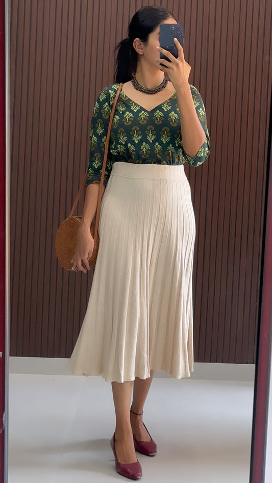 Henoi Skirt and Top Combo