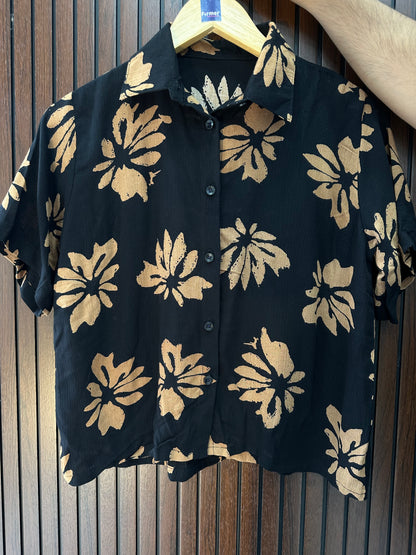 Vego  Crop Shirt