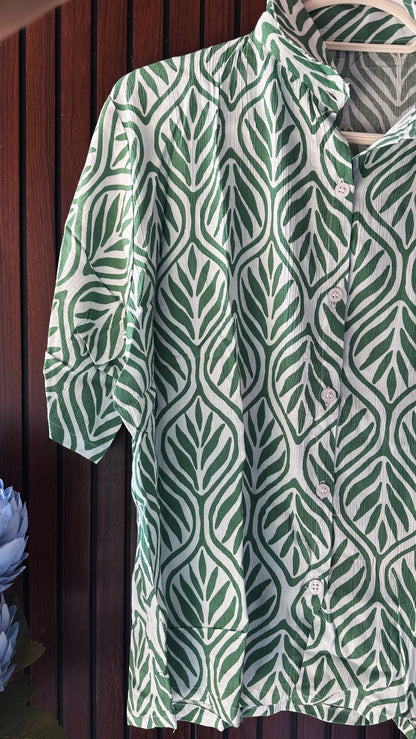 Zein Crop Shirt
