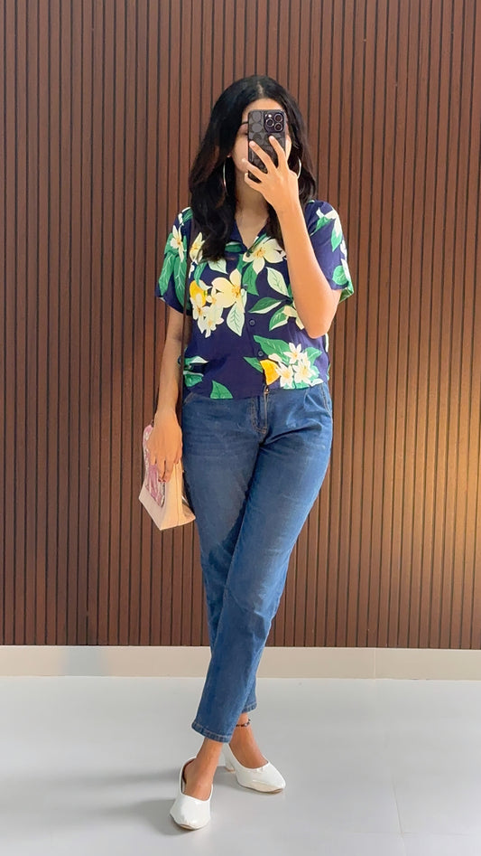 Noah Crop Shirt