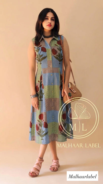 Alia   Dress:Sleeves Available